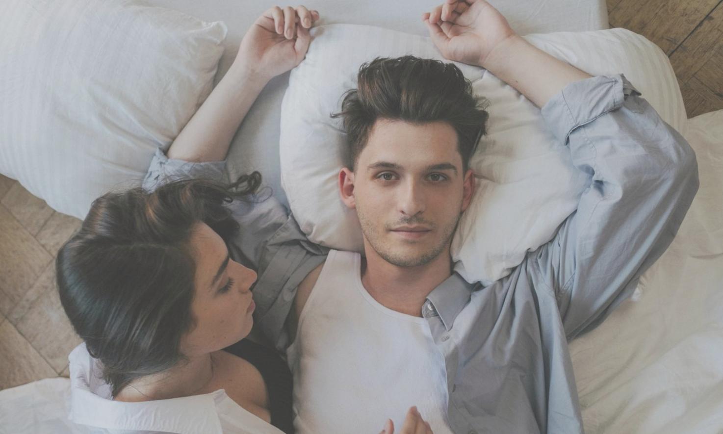 Atelier interactif en ligne sur l'écoute familiale avec participants engagés